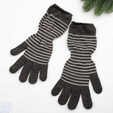 Female gloves, dark gray color, size 18
