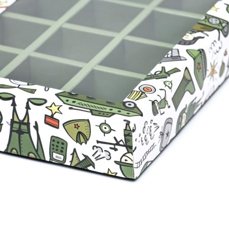 Box for 12 sweets, "February 23" 19 x 15 x 3.6 cm-3