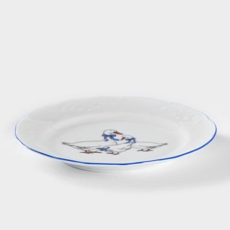 Porcelain plate "Geese", D = 17.5 cm, mix-1