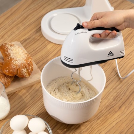 Mixer Luazon LMR-02, manual, 180 watts, 7 speeds, 2 nozzles, white-black-1
