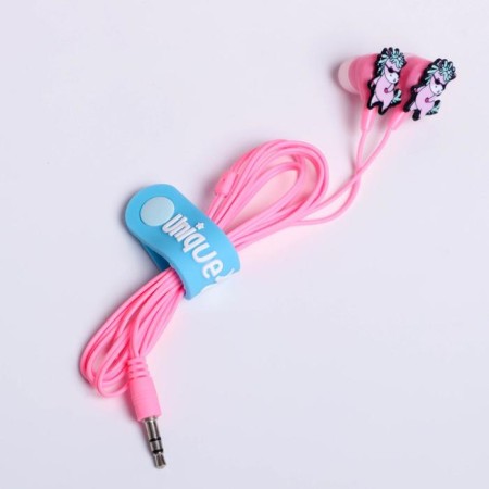 Charger, popcet, headphones, flash drive and plug "Magic Winter Box", set-4