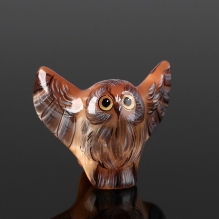 Souvenir "Council with wings", 4.5x5.5 cm, selenite