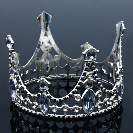 Jewelry for the Crown Cake, Silver Color
