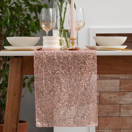 Path with sequins on the table, central pore, 30*120 cm