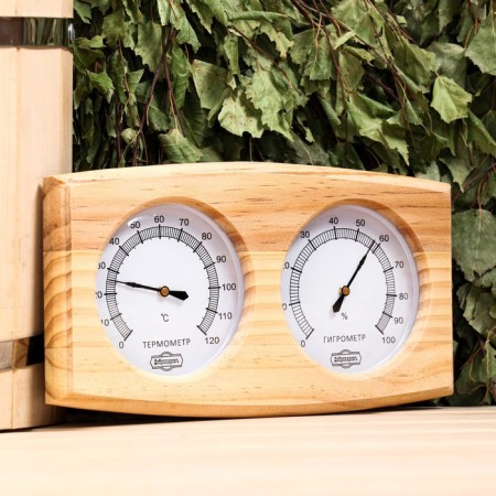 The thermometer-gigrometer for the bath, wooden