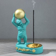 Smokeless man 