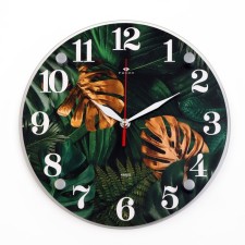 Watching clock, interior 