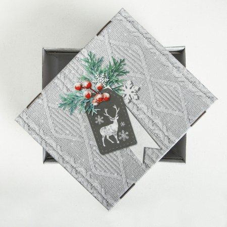 Folding box "Cozy moments", 31.2 x 25.6 x 16.1 cm, New Year-2