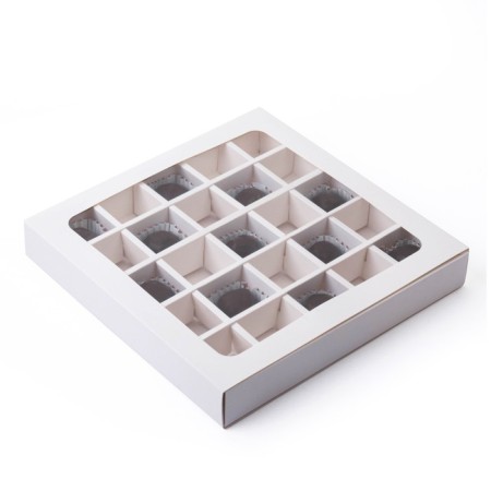 Folding box under 25 sweets, white, 22 x 22 x 3.3 cm