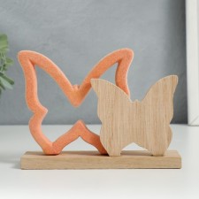 Souvenir ceramics, wood 