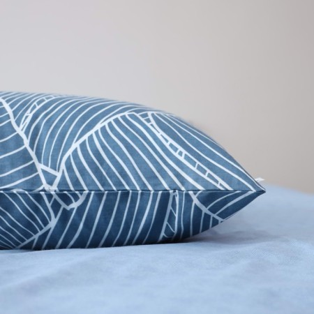 Set 1.5 joint venture: blanket 145x220 cm, sheet 150x220 cm, pillowcases 50x70 cm - 1 pcs-3