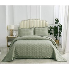 A set with a blanket 