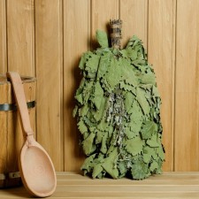A broom for a bath oak with mint, in individual packaging
