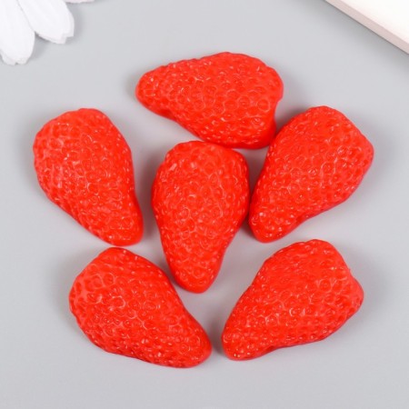 DECOR for creativity PVC "Half of strawberries" 3.6x2.4x1.5 cm-2