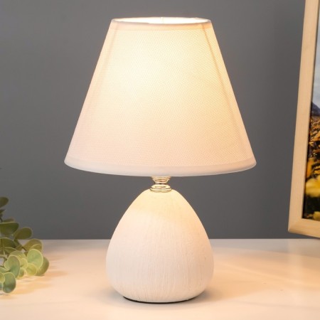 Estel table lamp E14 40W white 17x17x26 cm Risalux-1