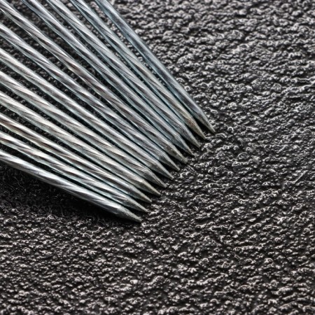A set of skewers -spokes 12 pcs, with a knife, the working part is 21 cm, width - 2 mm, thickness - 2 mm-2