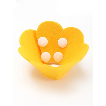 Veterinary collar made of felt "chamomile", size XS, yellow-2
