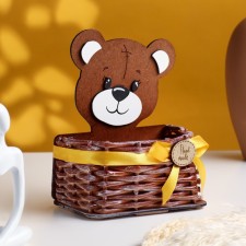 A wicker basket from the vine 