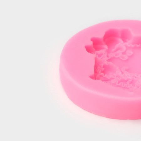 Mold "Dolly", silicone, 6.2 × 6.2 × 1.1 cm, color mix-4