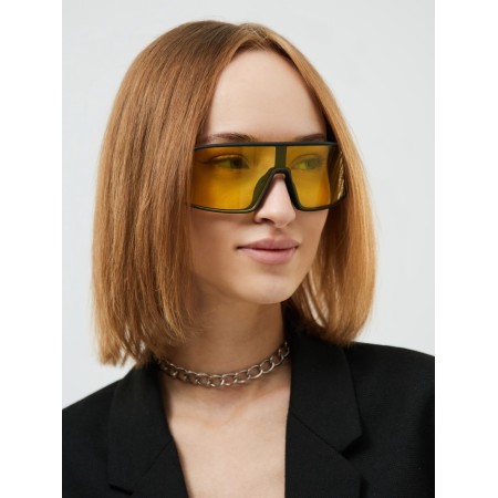 Sunny sporting polarizations, UV 400, width 13.9 cm, pipe 12.3 cm