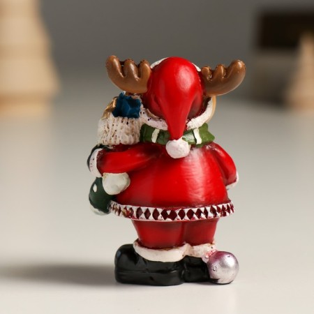 Polystone souvenir "Losik in a red outfit with gifts" MIX 4.5x3.5x6.5 cm-3