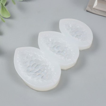 Mold Silicon "Cedar cones" 3 items 9x5.5x1.5 cm-1