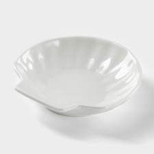 Porcelain-porcelain dish Wilmax shelley, d = 13 cm, white color