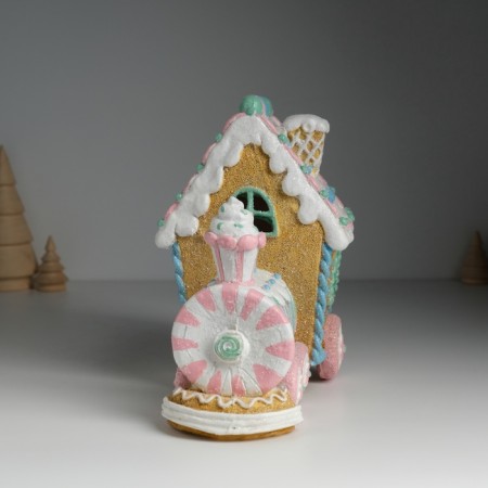 Souvenir Polystone Light "Gingerbread house train in the glaze and sugar" 21x12x18.5 cm-2