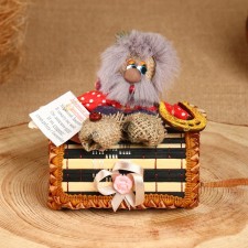 Amulet - Brownie casket, on a chest, 10x15x14 cm, mix