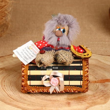 Amulet - Brownie casket, on a chest, 10x15x14 cm, mix