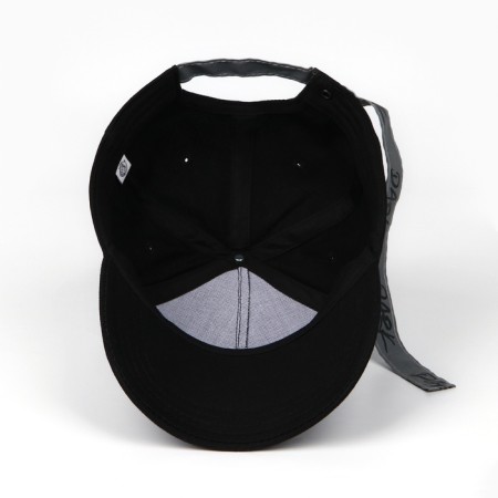 Men's cap with reflective elements, black color, river 56-6