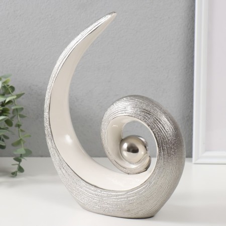 Souvenir Ceramics "Hurry with a ball" silver-white 27x22x7 cm-2