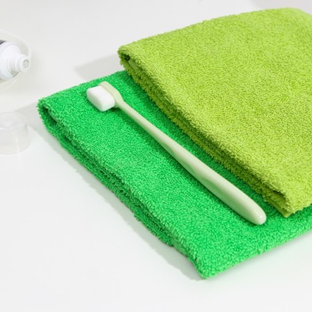 Super -furry toothbrush, 10,000 bristles, flat, green-1