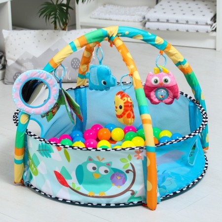 Developing rug with arc "owl", side, 77x76 cm.