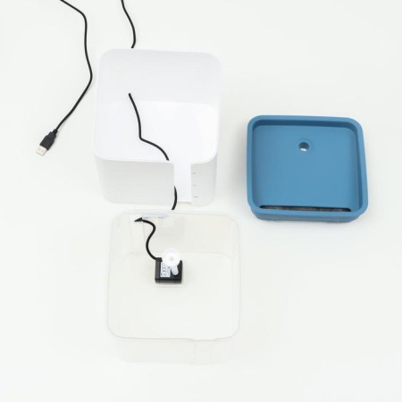 Animal fountain Carno, 2 l, from USB, white-blue-4