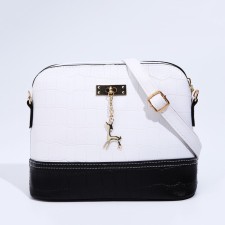 Bag Cross-Bodi with a zipper, white color