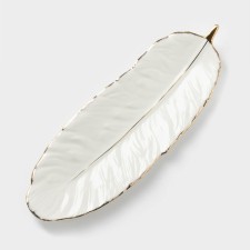 Ceramic serving dish 