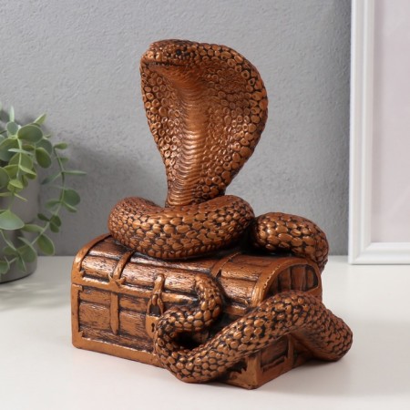 New Year's figure "Cobra on a chest of 20 x17 x 12 cm.-1