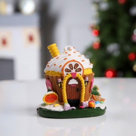 LED figure "Sweet House" 13 × 12 × 9 cm, polystone, batteries Lr44x2, glow warm white-1