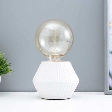 Bris table lamp 1x40W E14 wire-1,6m white 11.5x11.5x9cm