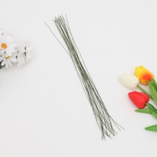 Floristic wire in a green -paper 