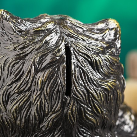 The piggy bank "joyful cat" is black, gold, 20cm-5