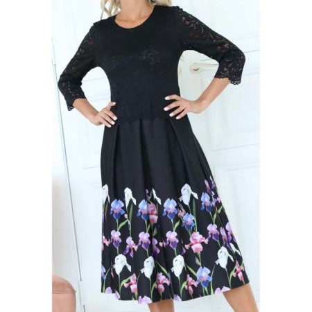 Women's dress, size 42-4
