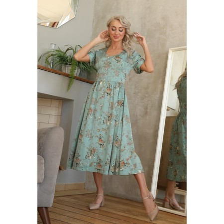 Women's dress, size 50-1