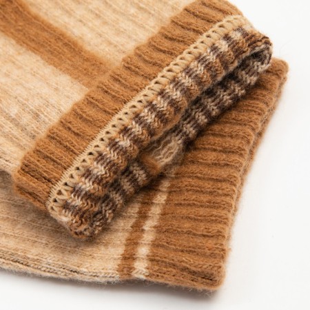 Male socks with a camel fluff, beige/red trail, size 41-43-2
