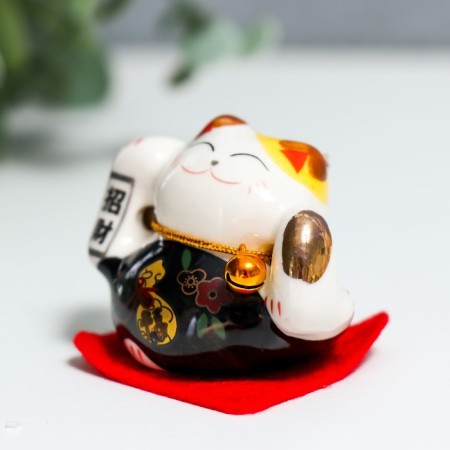 Souvenir Ceramics "Mani -Neko - pleasure" 4.5x3.8x4.6 cm set of 5 pcs-3