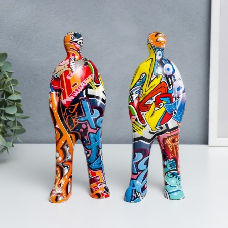 Souvenir Polystone "Guy, hands in pockets" graffiti mix 22x7x8 cm