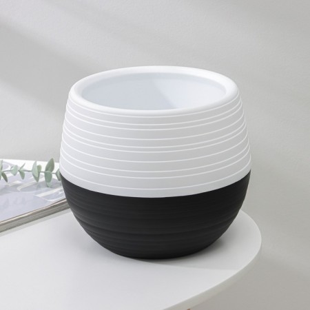 Pot "duet", 2.5 l, black and white color-1