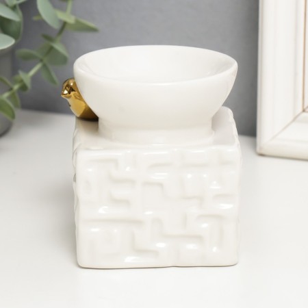 Aroma lamp ceramics "Golden Figure" 9,5x7.5x7.5 cm, mix-4