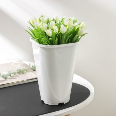 Pot for flowers "Rose", 2 l, d = 14 cm, white color